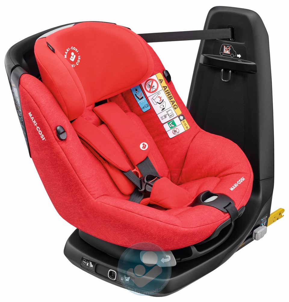 Детское автомобильное кресло Maxi-Cosi AxissFix Nomad Red